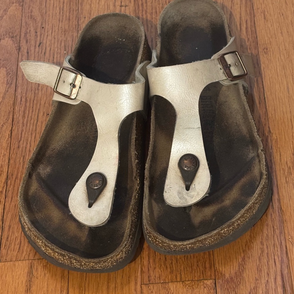 Birkenstock Gizeh Pearl Sandals Comfortable Slip-On Design - Picture 2 of 4